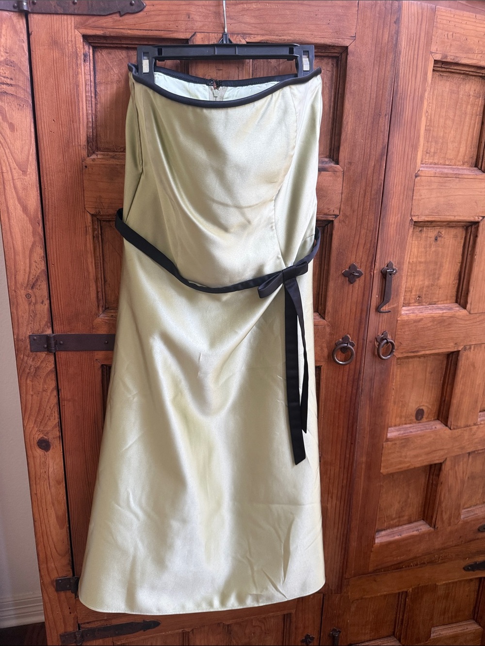 Scott McClintock sir 10 vintage strapless Light Green Satin Dress Black Sash